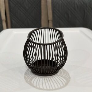 Elegant Black Wire Candle Holder
